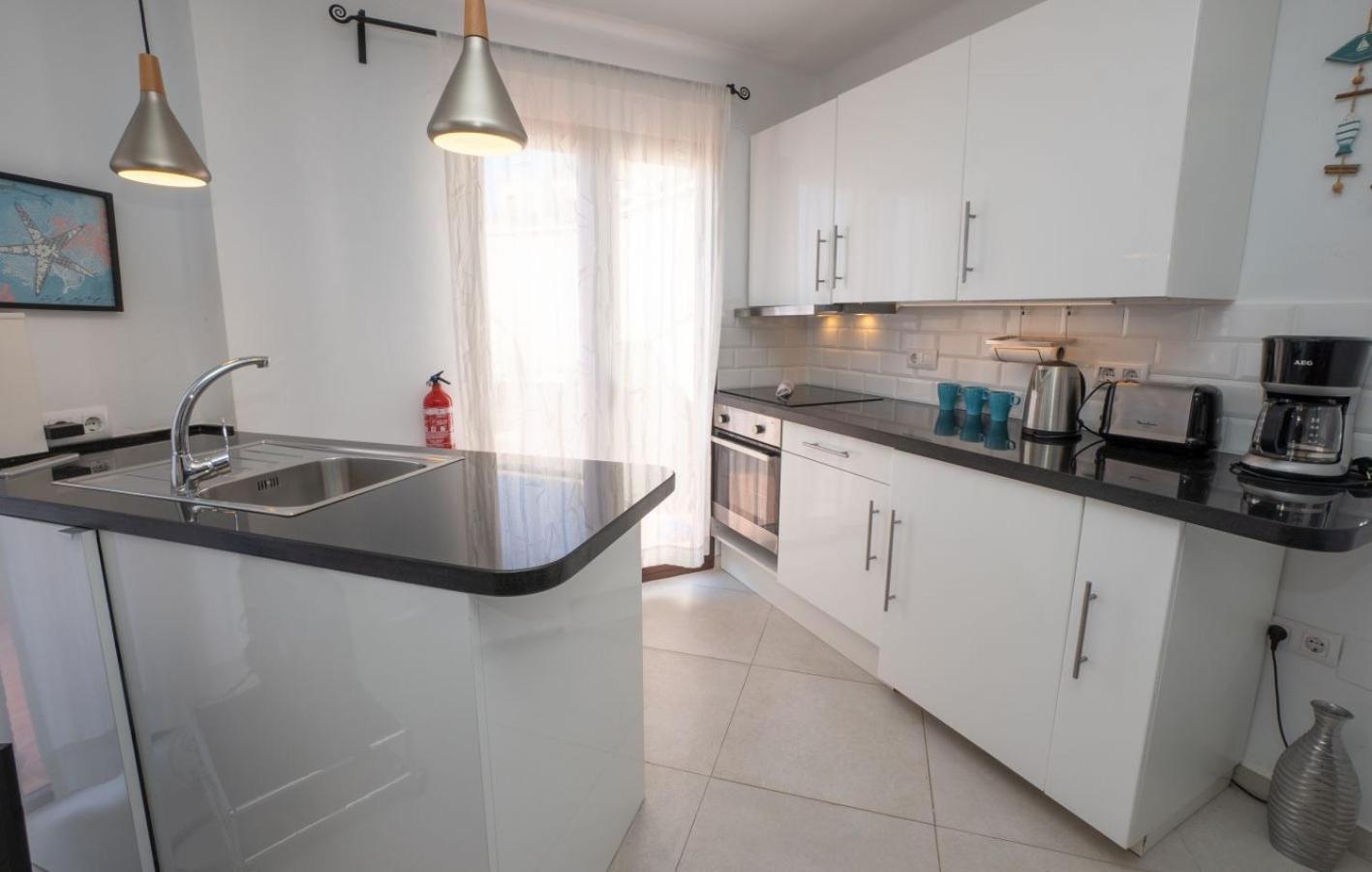 Apartament Capistrano Playa 712 Menyber Nerja Zewnętrze zdjęcie